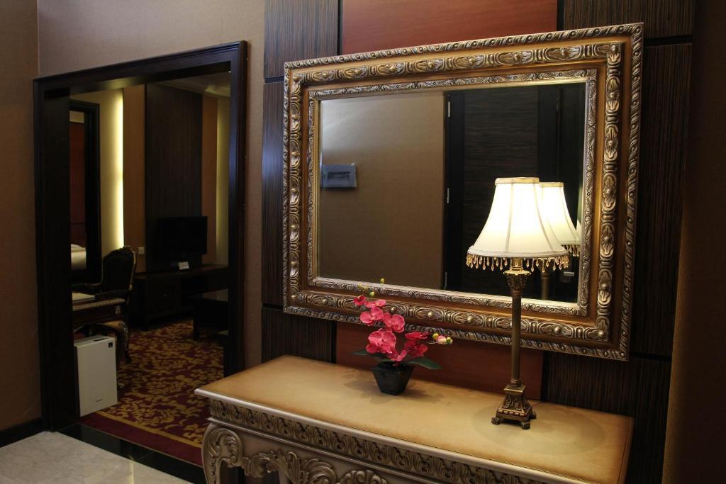 Premier Basko Hotel Padang  Dış mekan fotoğraf