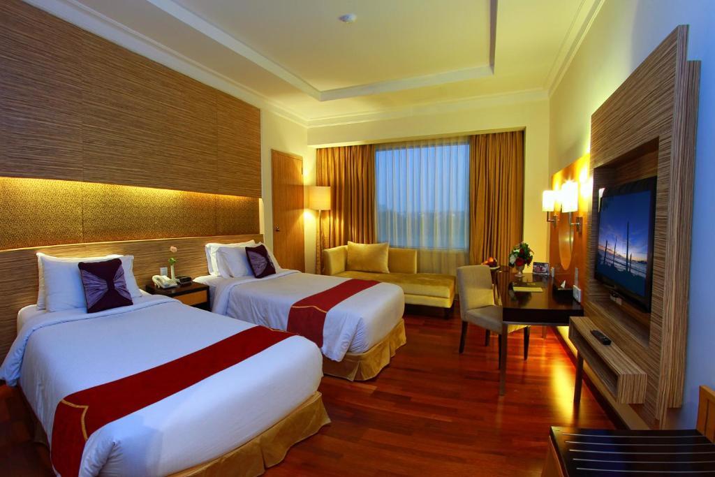 Premier Basko Hotel Padang  Dış mekan fotoğraf