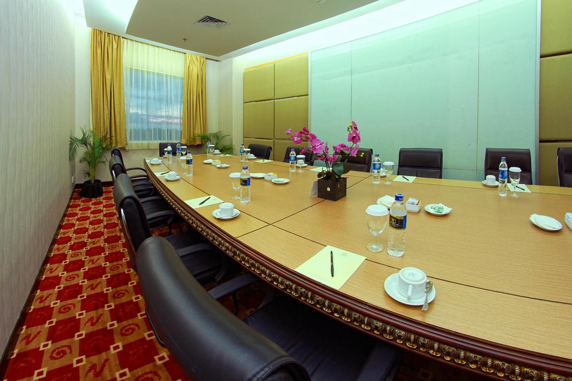 Premier Basko Hotel Padang  Dış mekan fotoğraf