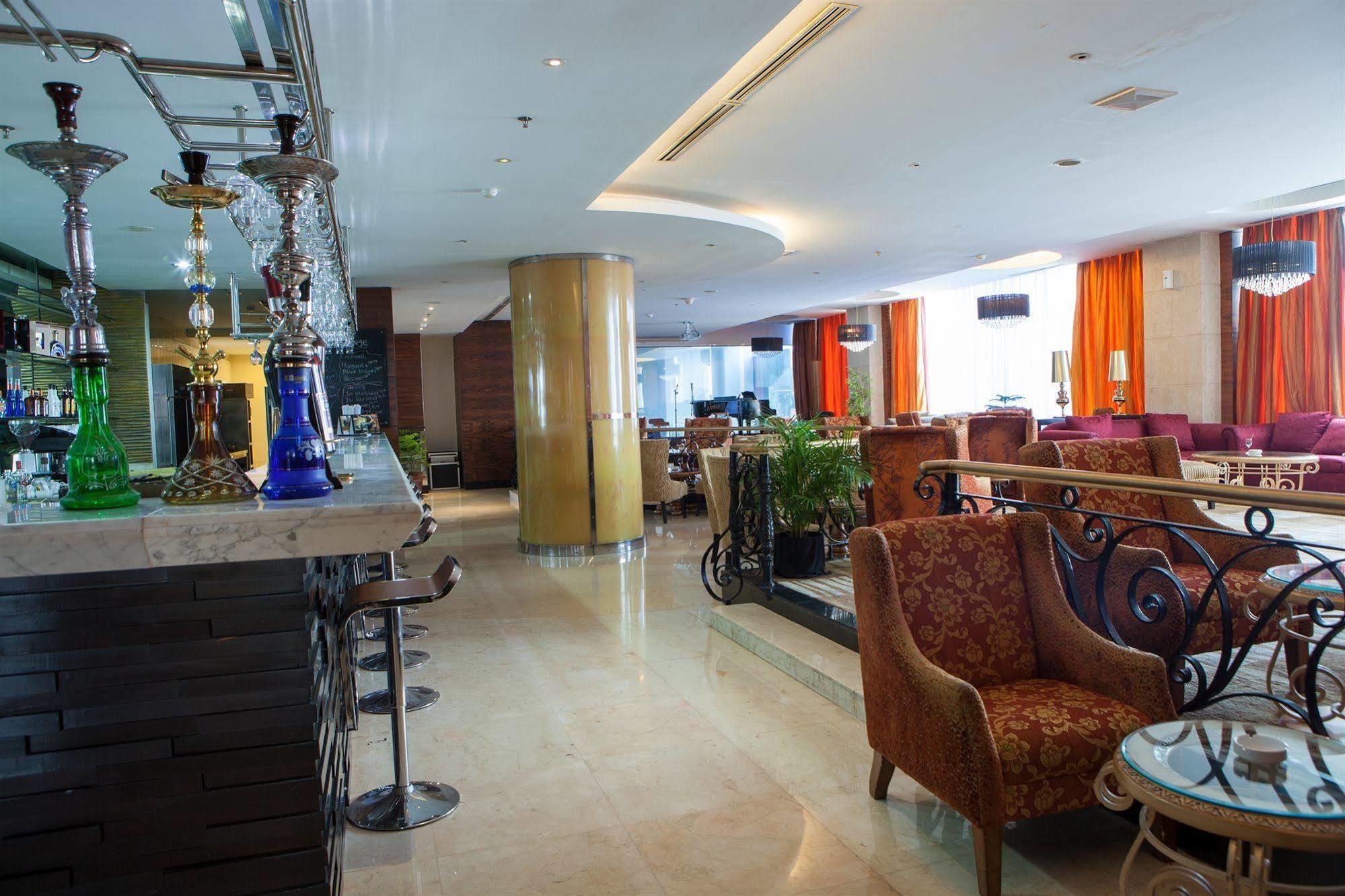 Premier Basko Hotel Padang  Dış mekan fotoğraf